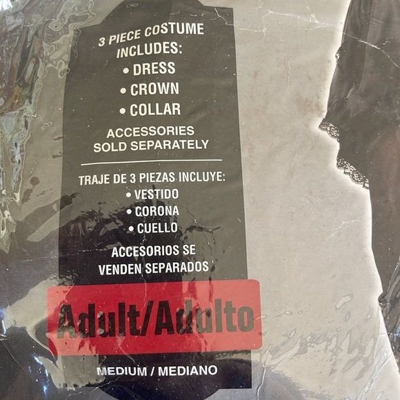 Gothic Queen - Picture 3 of 3